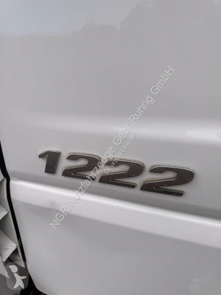 Kamion Mercedes 1222 4X2 HIAB City 7 to....