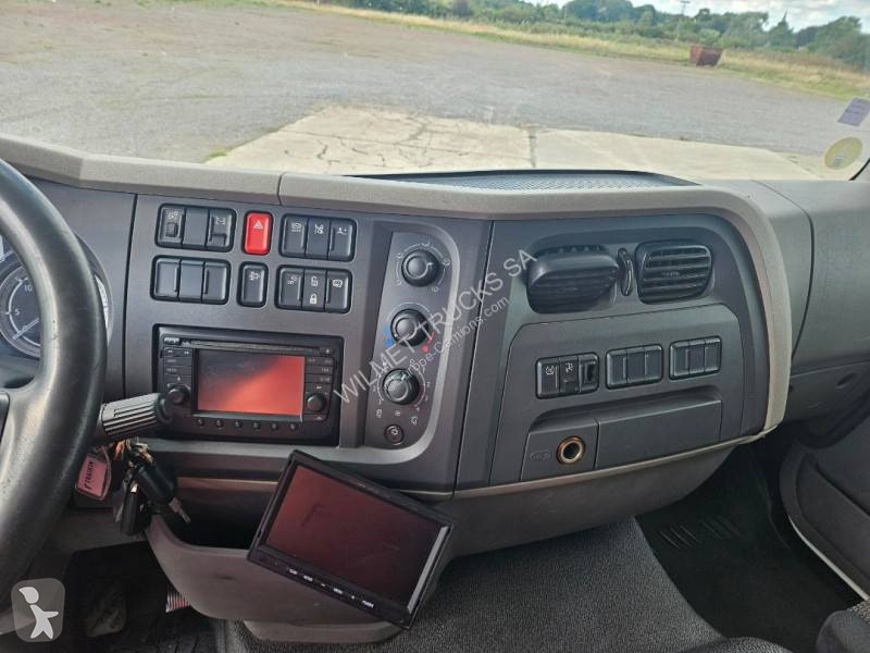 Camión DAF 320 FA