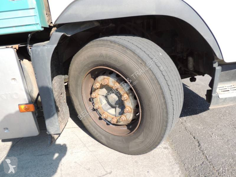 Camión Volvo 420