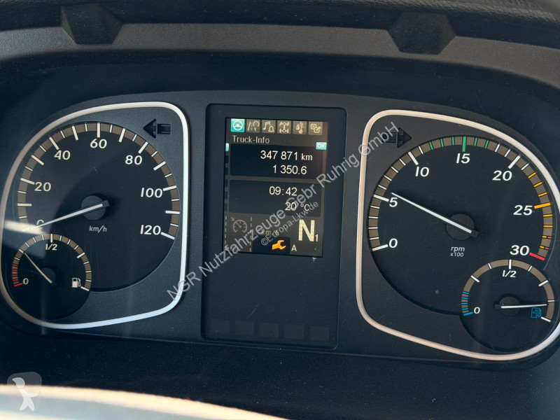 Kamion Mercedes 1230 L 4x2 Carrier Neos 100S |...