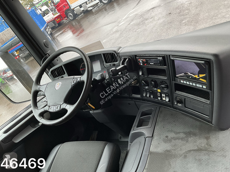 Kamion Scania 280 HMF 12 Tonmeter Z-kraan