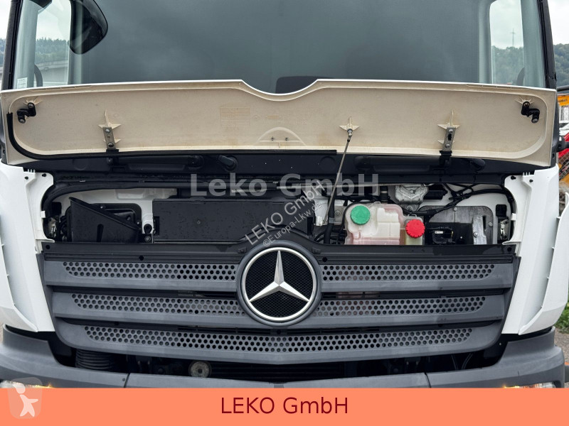 Kamion Mercedes 816 Mit Carrier Sp 750