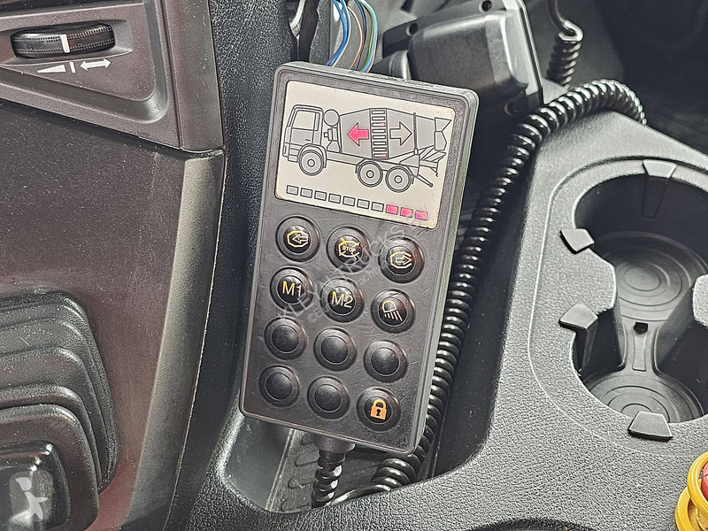 Kamion Mercedes 3240
