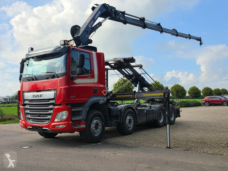 Kamion DAF 530 FAD HIAB 302 30tm...