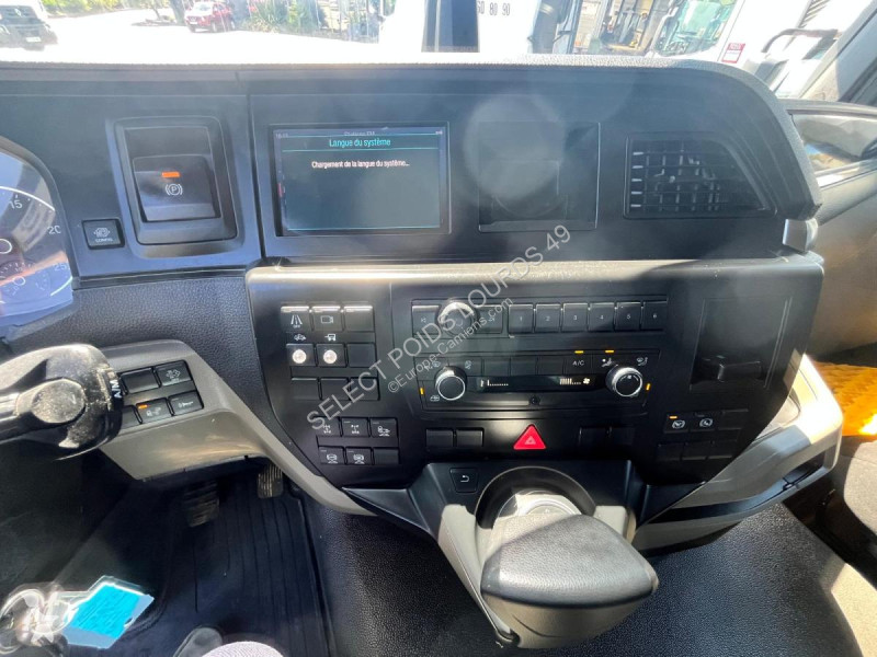 Kamion MAN 35-470 8X4