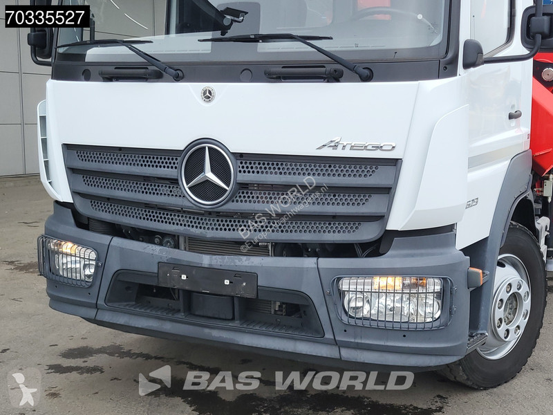 Camión Mercedes 1623 4X2 16tonner FASSI...