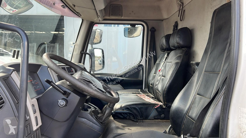 Camión Volvo FL 240 (BOITE MANUELLE / MANUAL...