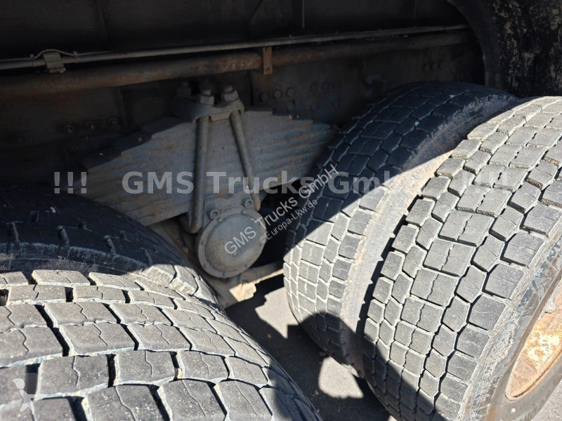 Teherautó Volvo 380 / 8X4 / 28m Hiab Kran / WINCH