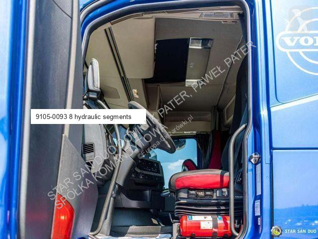 Teherautó Volvo F1150 .2