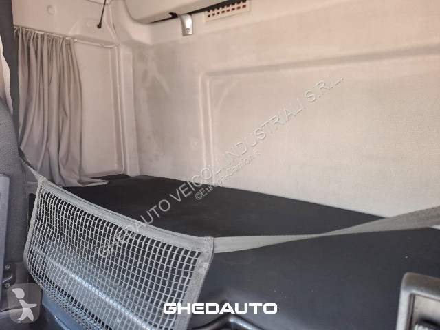 Teherautó Iveco TRATTORE STRADALE IVECO STRALIS...