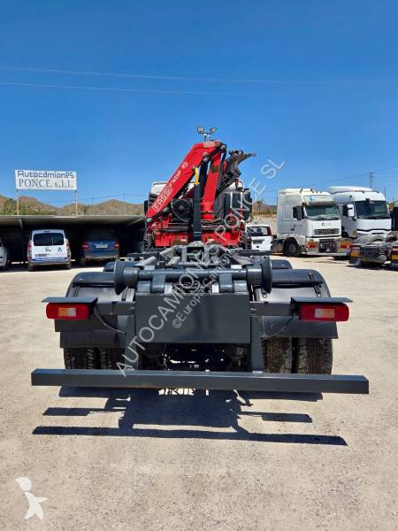 Teherautó Volvo 300