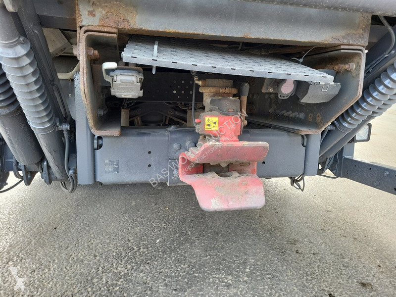 Teherautó Volvo 450