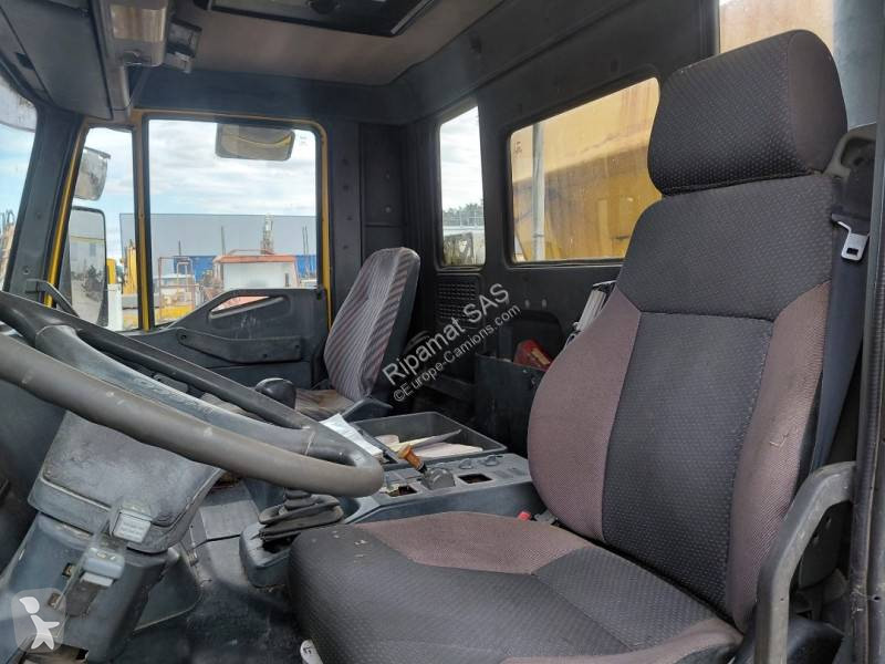 Camión Iveco 260E34