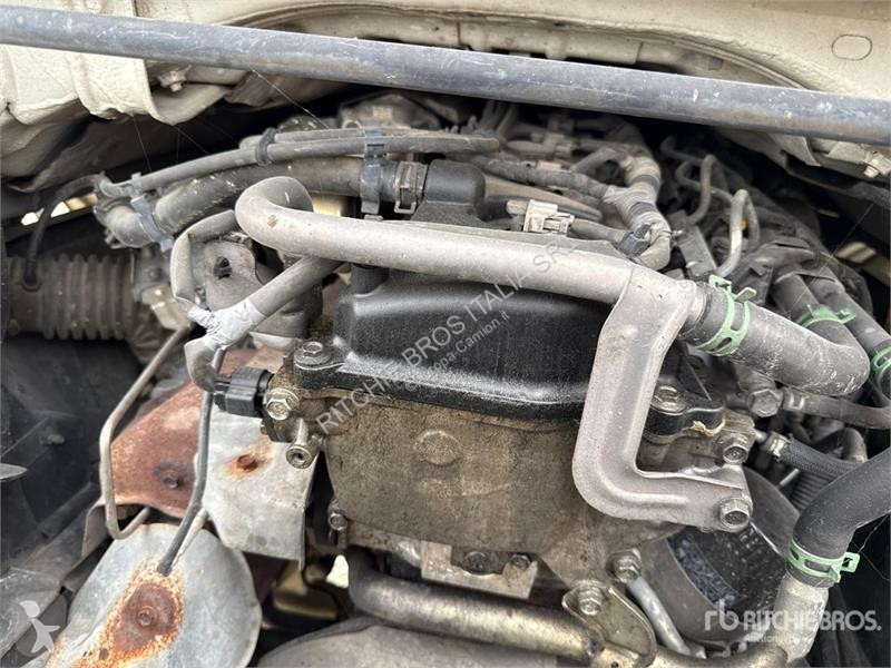 Camion  PNT205 NHD 18.1 m on Nissan Cabstar...