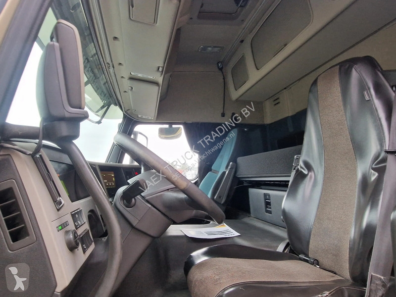 Camión Volvo FM 370 Globetrotter 4x2 -...