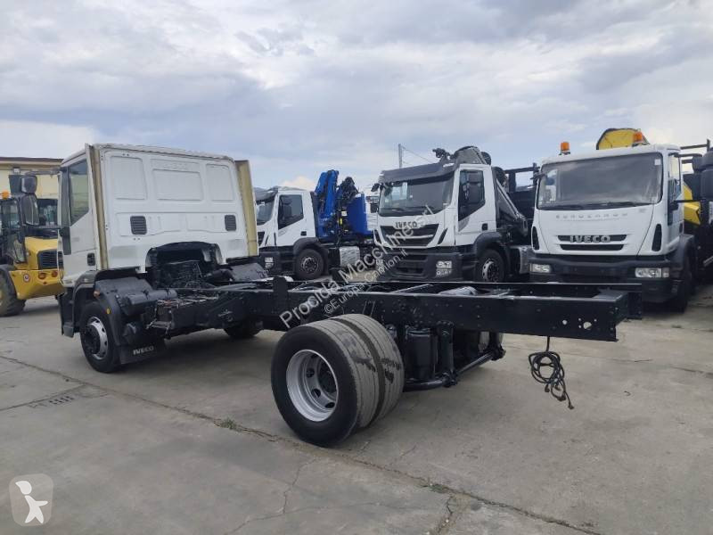 Camion Iveco 150 E 22