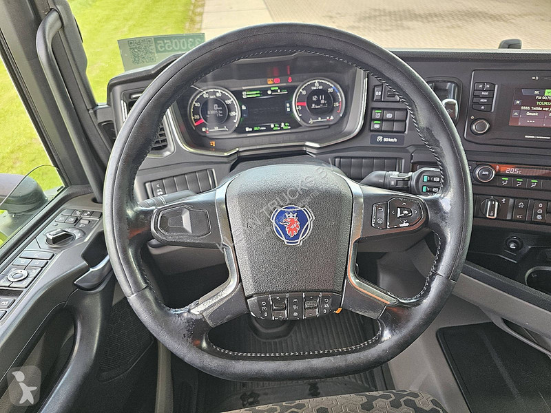 Camião Scania 450 6x2*4