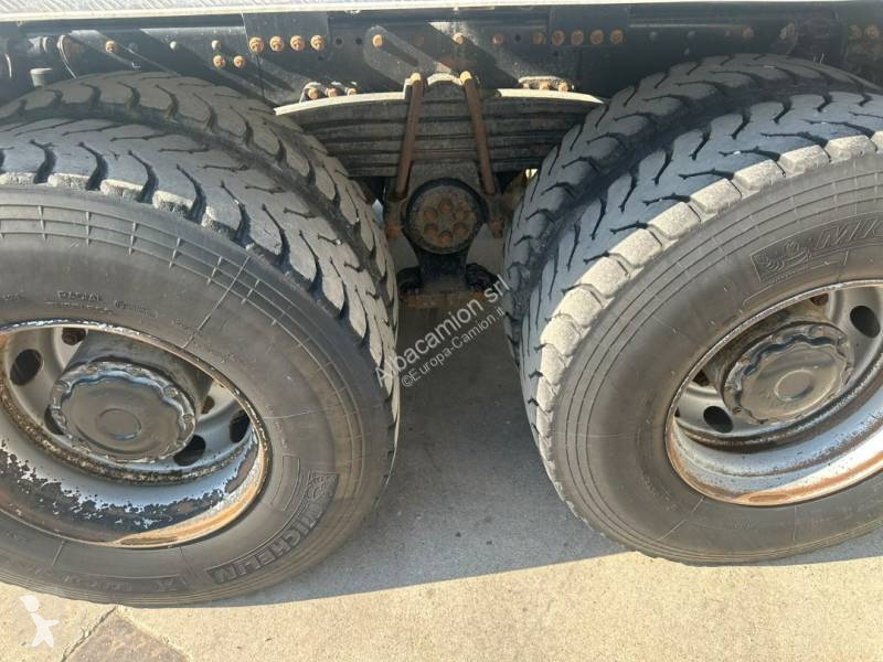 Camion MAN 41.440