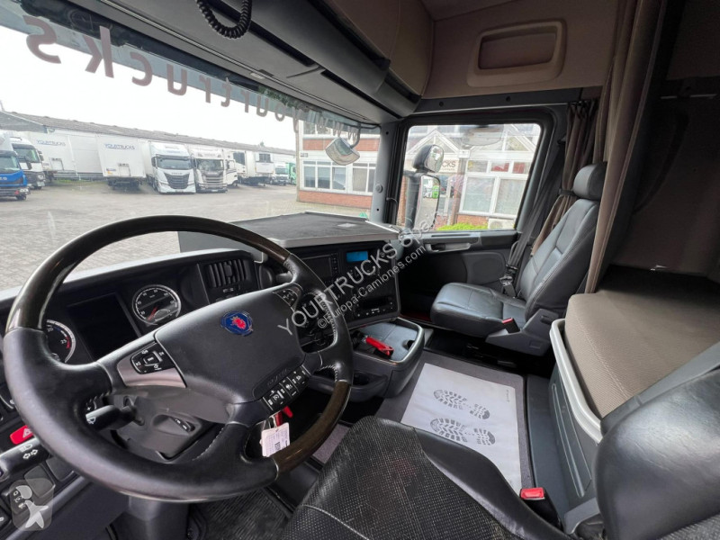 Camião Scania R560 V8 E6 TK UT 800 Retarder...