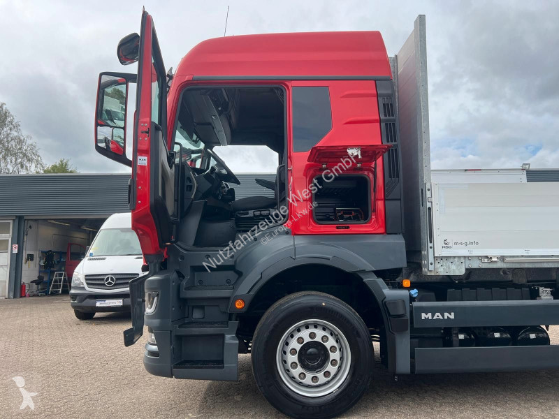 Camion MAN 26.470