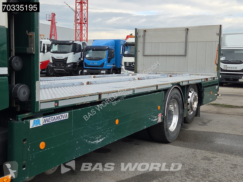 Camion Volvo 460 6X2 700cm platform...