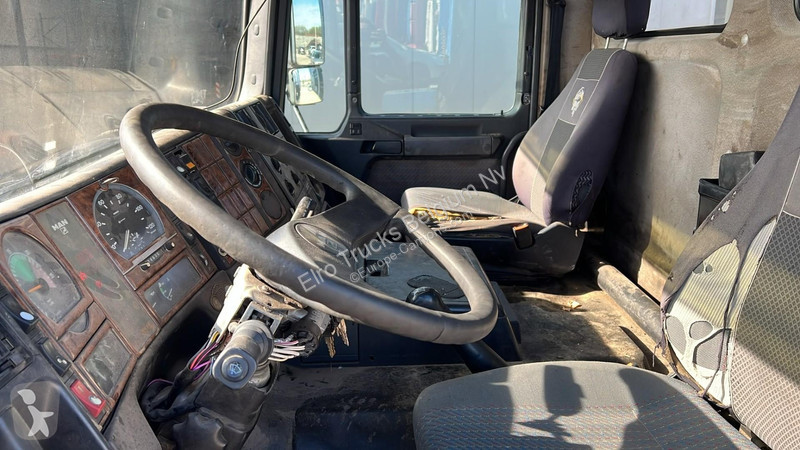 Camion MAN 35.464 (8X6 / LAMES / GRAND PONT /...