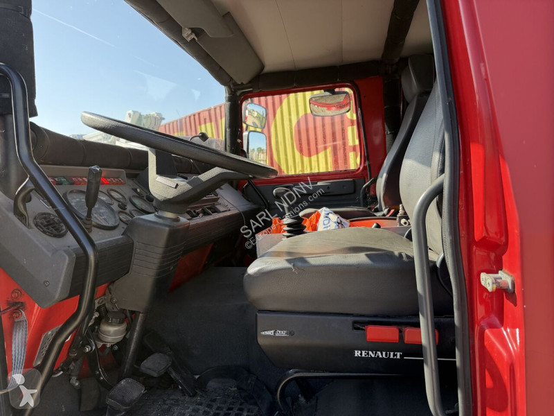 Camion Renault M 210
