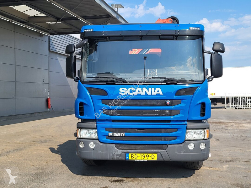 Camião Scania 280