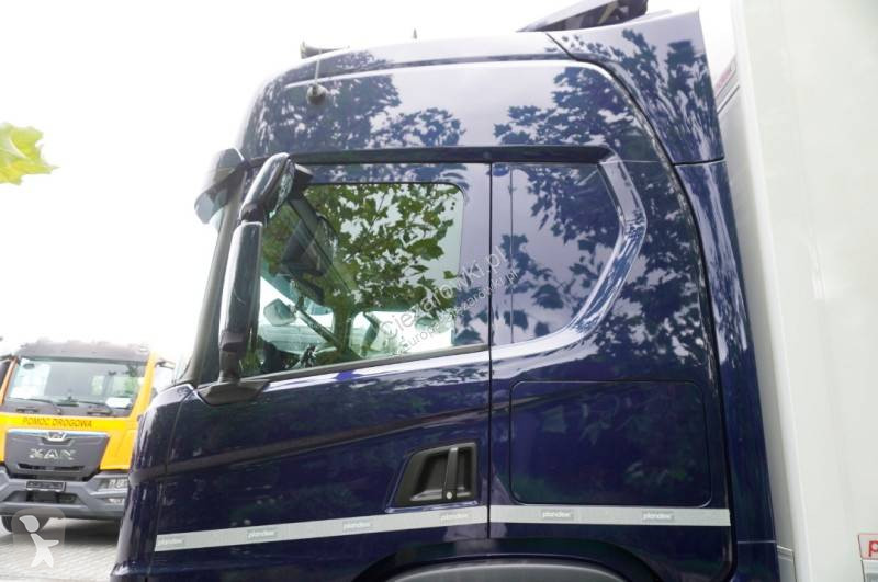 Camion Scania 280