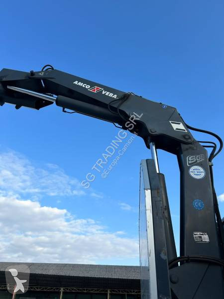 Iveco 180 E 28 truck