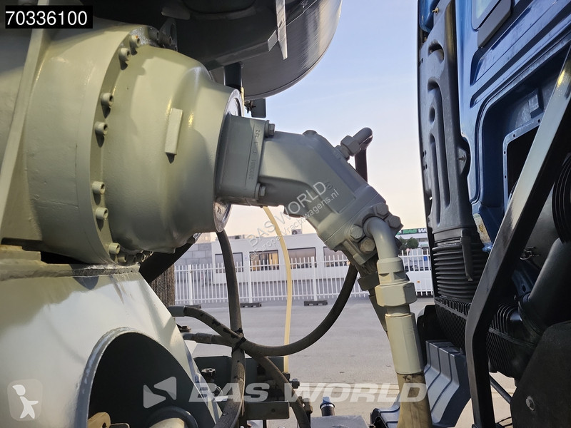 Грузовик MAN 32.400 8X4 9m3 mixer Steel...