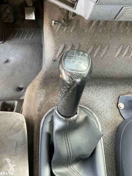 DAF LF 220 HMF 10 Tonmeter laadkraan Just...