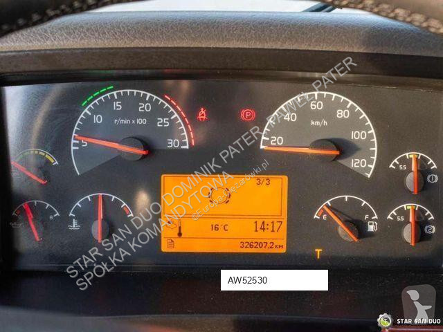 Camion Volvo 477 E-6XS