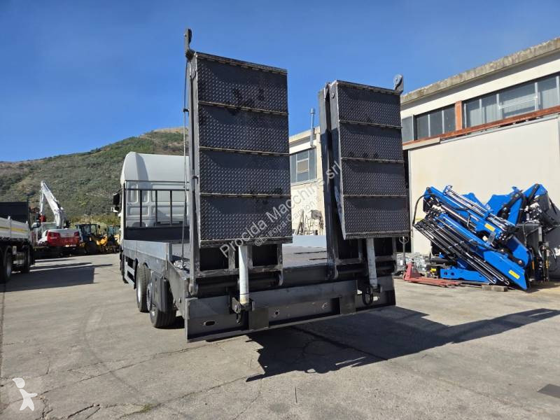 Camion DAF 440