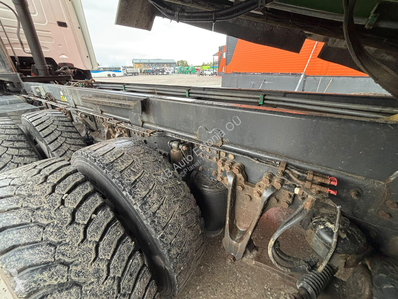 Camion Scania R 490 8x4*4 BOX =6071 mm