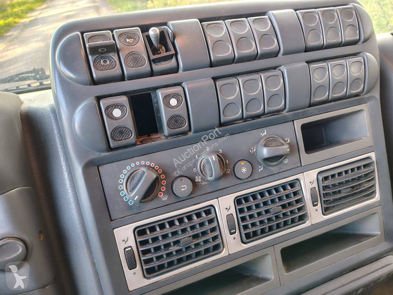 Грузовик Iveco ML120E25/P