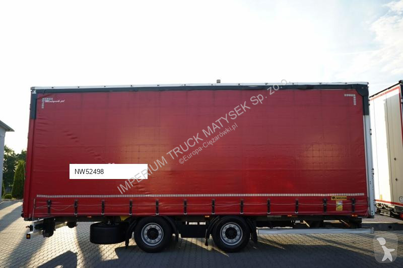 Грузовик Mercedes 2545
