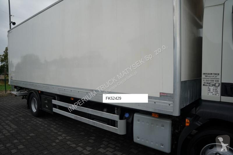 Грузовик Volvo FL 250