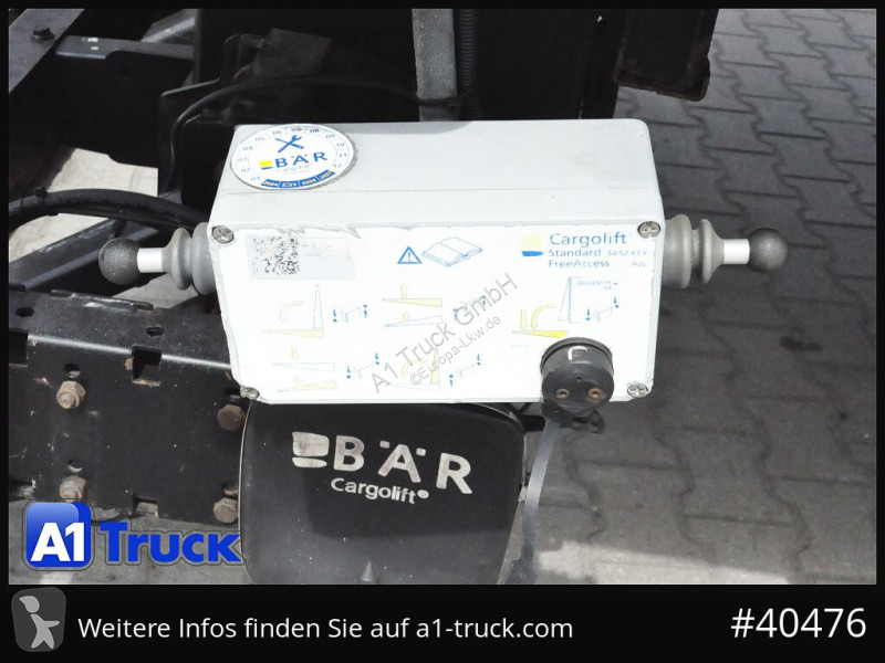 Camion Schmitz Cargobull SCB-C2, Mitsubishi,...