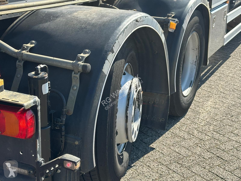 Lastbil Mercedes 2833 NL kenteken