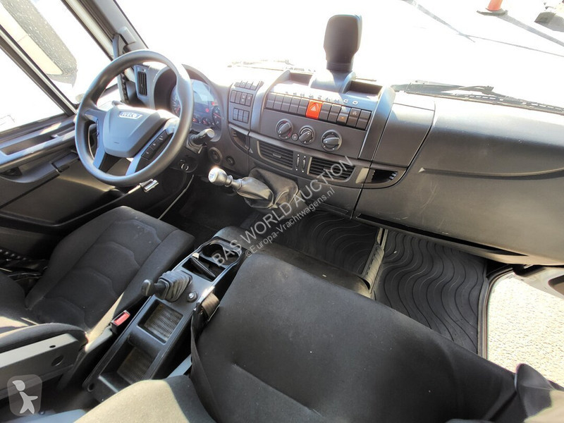 Camião Iveco 75E160