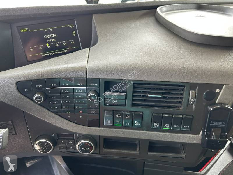 Camión Volvo 460