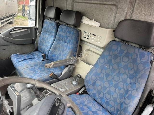 Camião Iveco 120 E 21