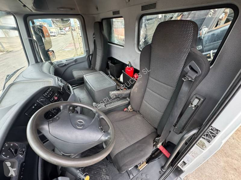 Ciężarówka Mercedes 2636