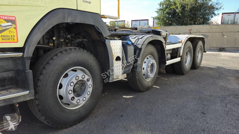Camión Volvo 450