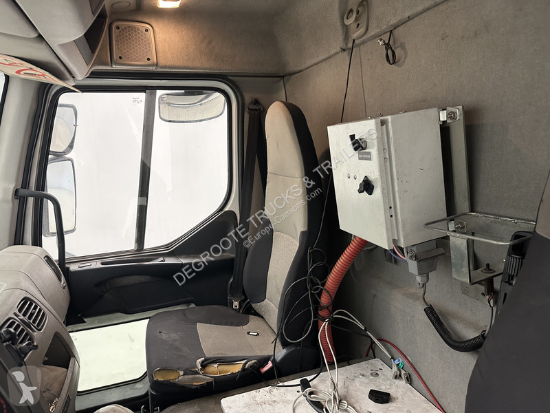 Lastbil Renault 220 DXi