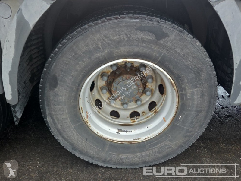 Camion MAN TGX 26-400