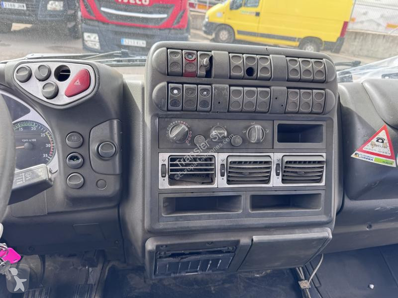 Camion Iveco  ML-180 E28