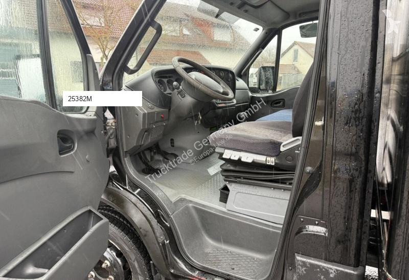 شاحنة Iveco 65C17 /HB