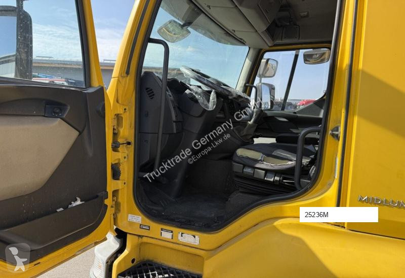 Camion Renault 280.16 nicht fahrbar